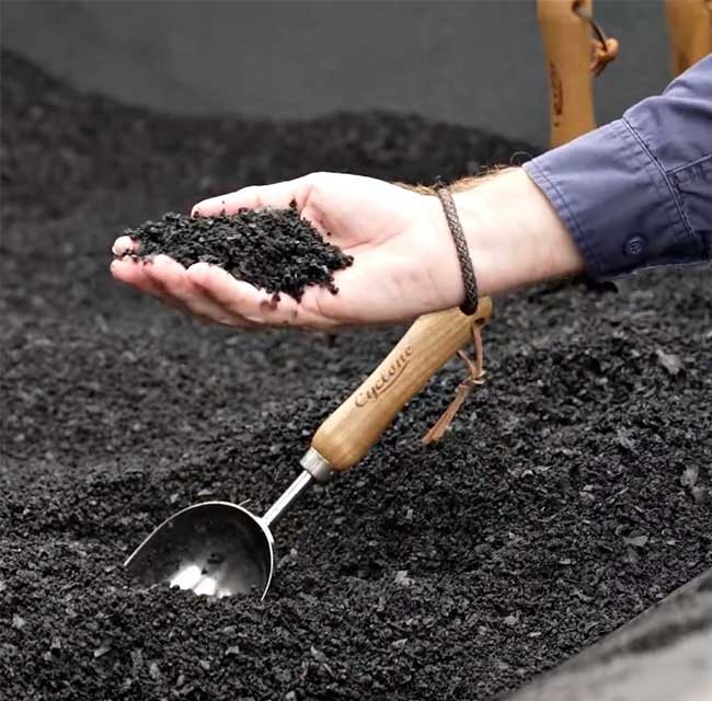Tenders open to buy our poo
